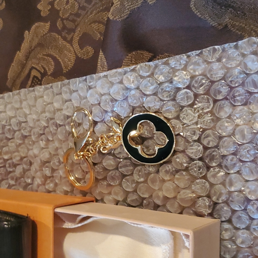 Louis vuitton trio momgram epi homme / wallet key chain cover some flaws box - Picture 5 of 16